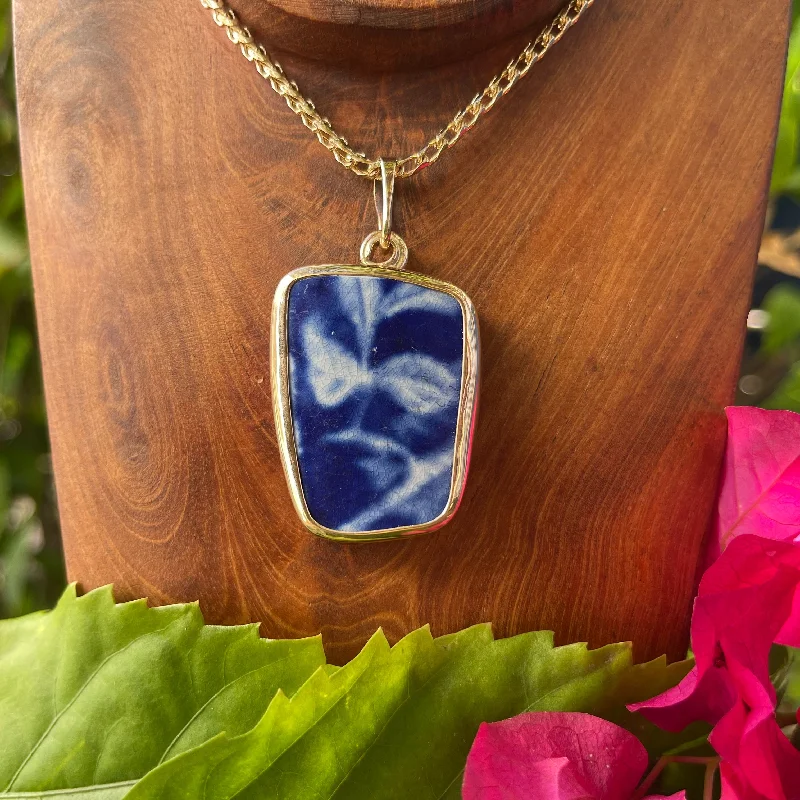 Cobalt Vines 14k Gold Pendant